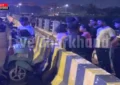 Jamshedpur News: डोबो पुल से नदी में कूदने जा रही युवती को युवकों ने बचाया, समय रहते टला बड़ा हादसा